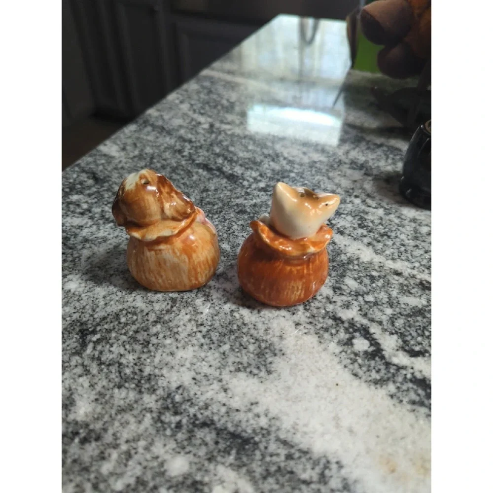 Vintage Kitty Cat & Puppy Dog Salt & Pepper Shakers with Cork Stoppers